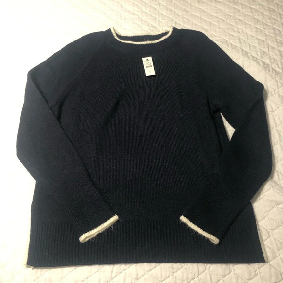 NWT Talbot’s Navy Knit Crew Neck Sweater with white trim on sleeves - Picture 1 of 6